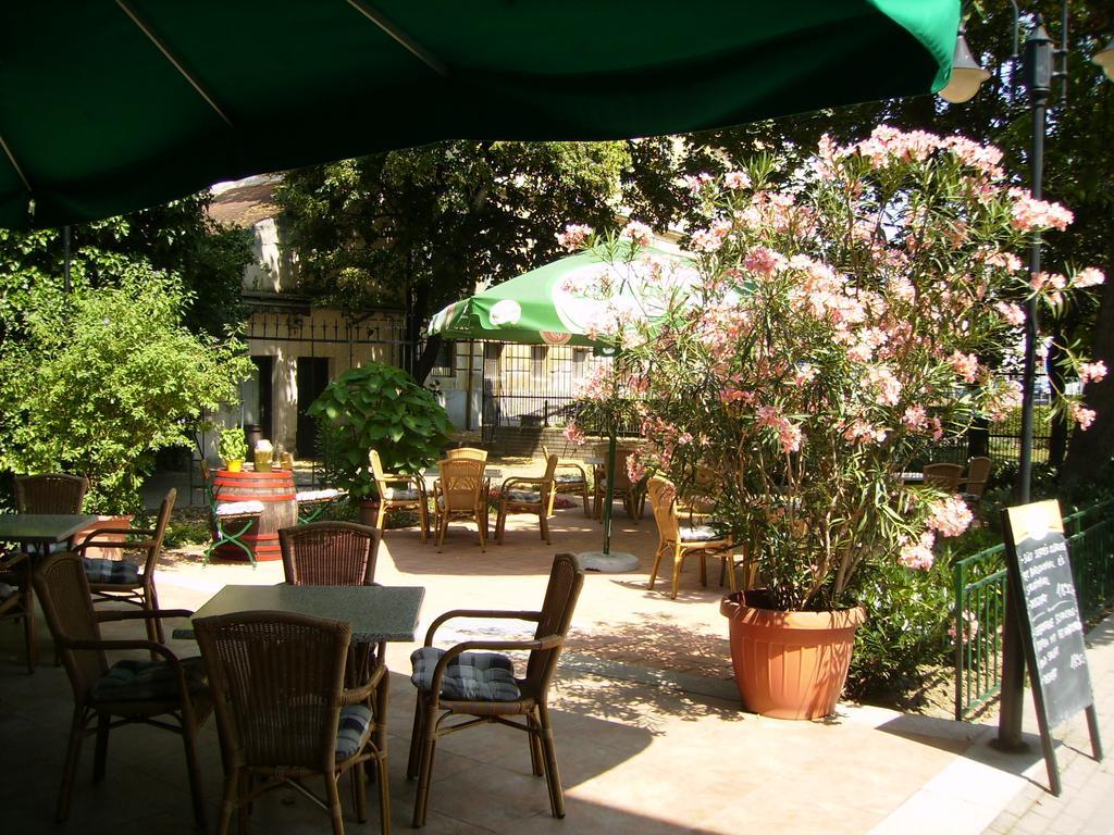 Apartament Fueredi Haz Apartman Sopron Zewnętrze zdjęcie