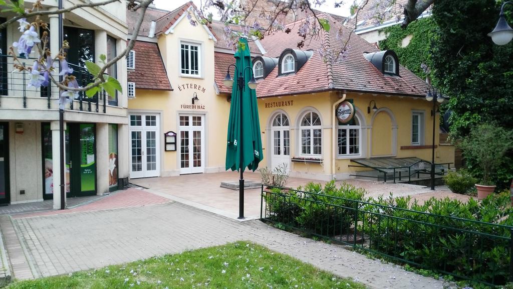 Apartament Fueredi Haz Apartman Sopron Zewnętrze zdjęcie